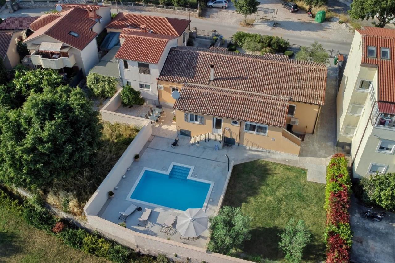 הוילה PUY House Dragan 1231 מראה חיצוני תמונה